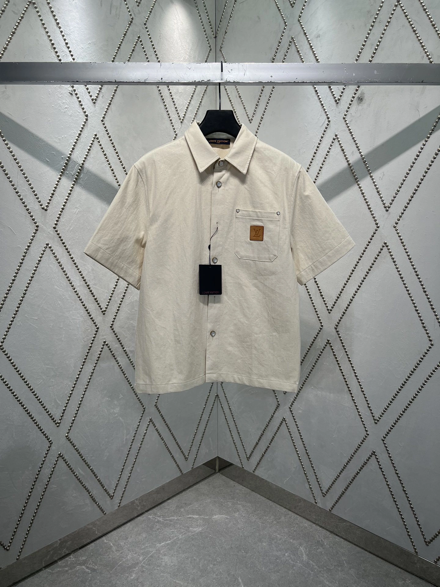 &wg.luxury-- 8V item:E-F000C1114